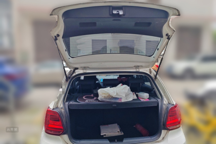 Volkswagen Polo 2015 صورة سيارة #21