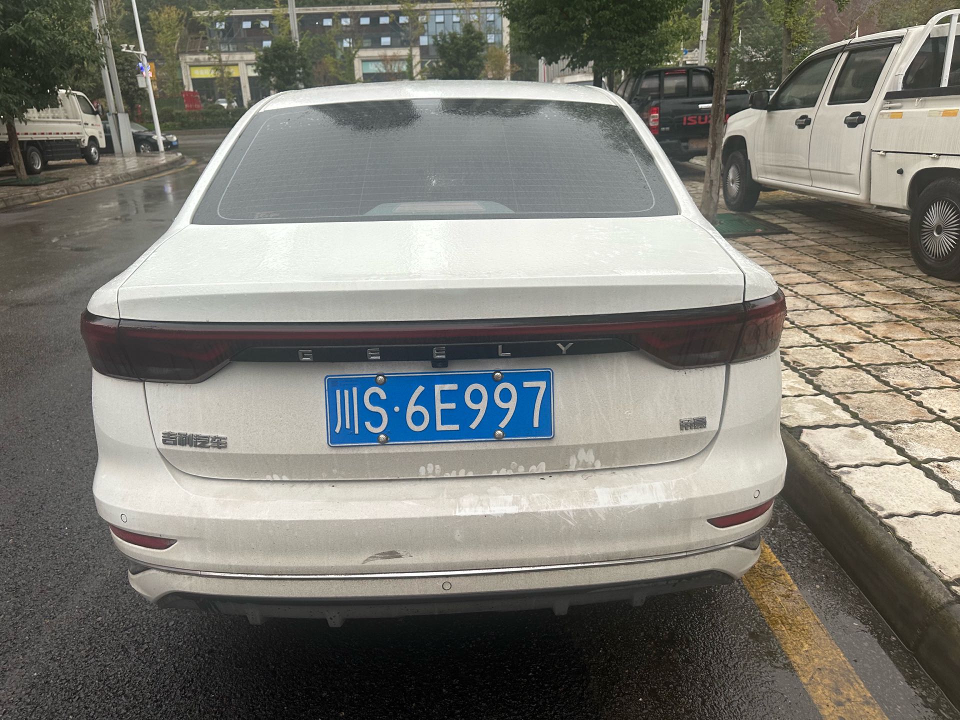 GEELY Emgrand 2023 #5 GEELY Emgrand 2023 image de voiture #5