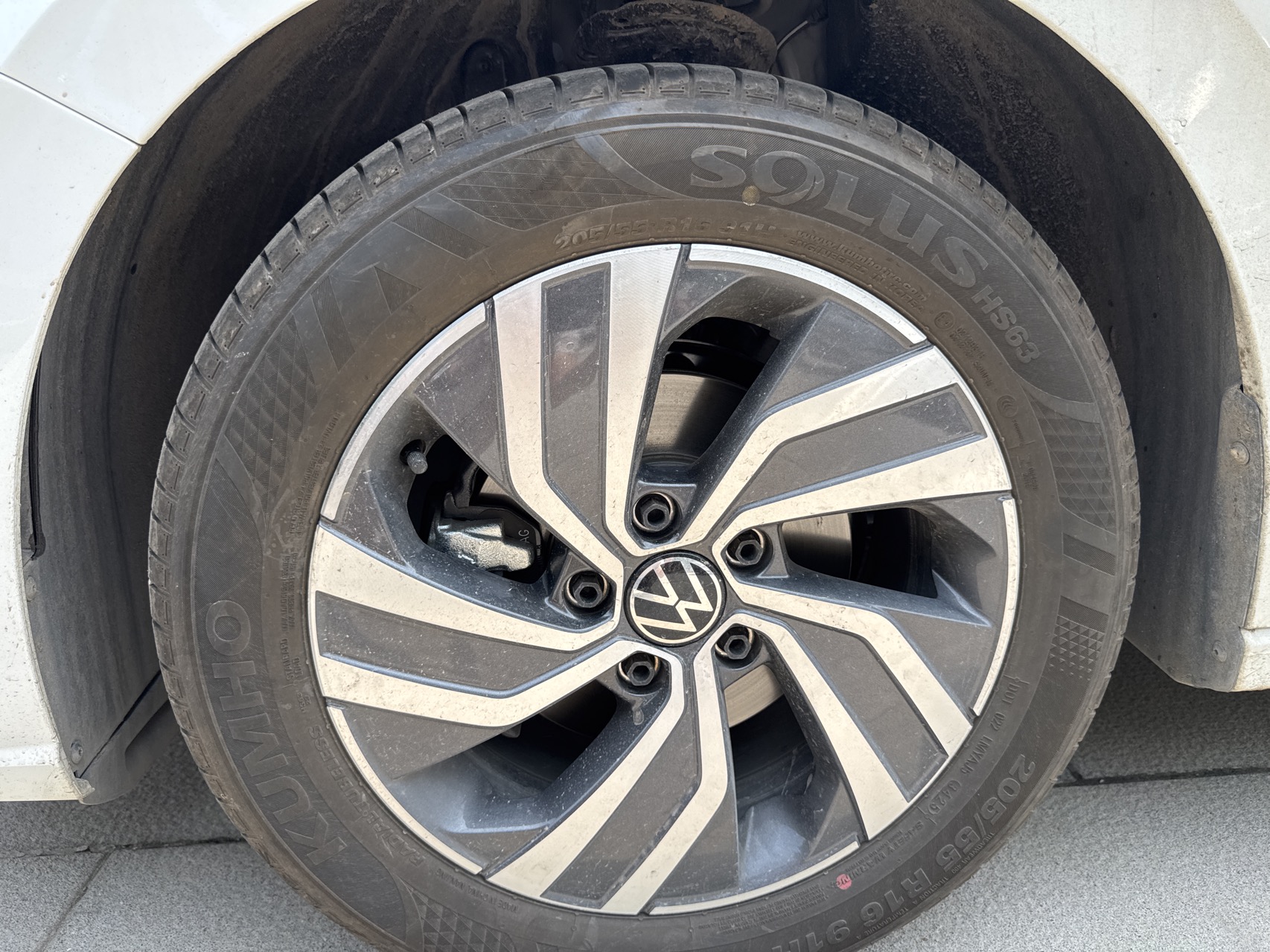 Volkswagen Bora 2025 car image #19