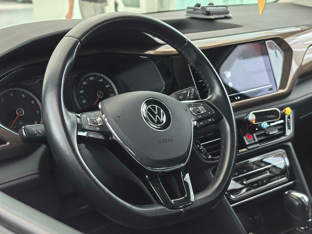 Volkswagen Tharu 2021 car image #17
