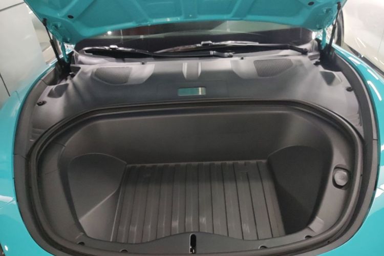 MI SU7 2024 immagine di auto #20