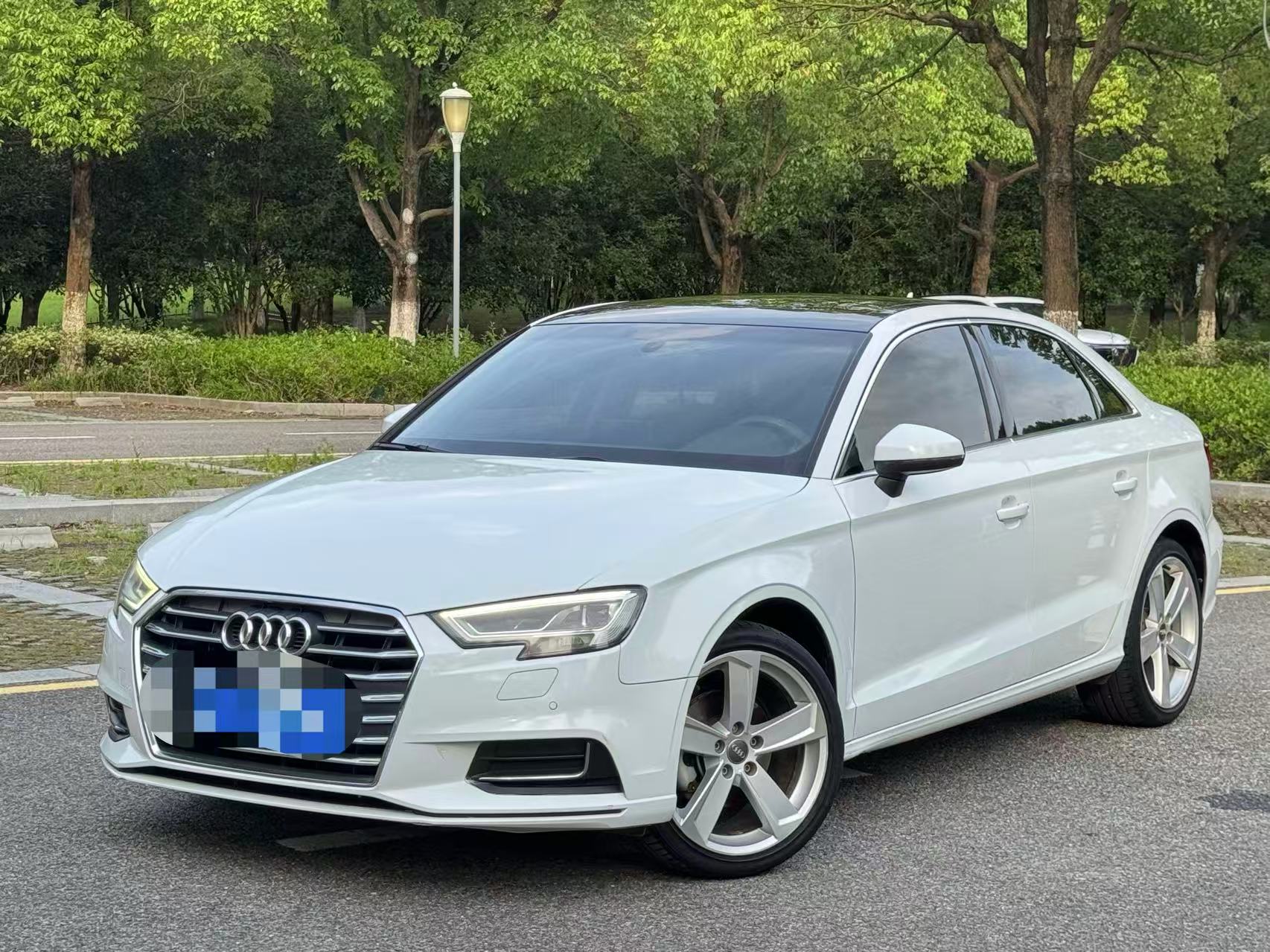 Audi A3 2017 car image 