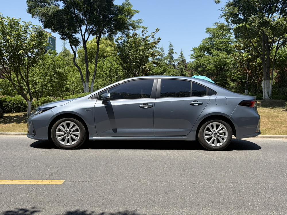Toyota Corolla 2025 imagen de coche #4