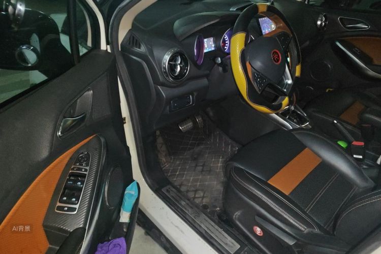 BYD Yuan 2016 car image #18