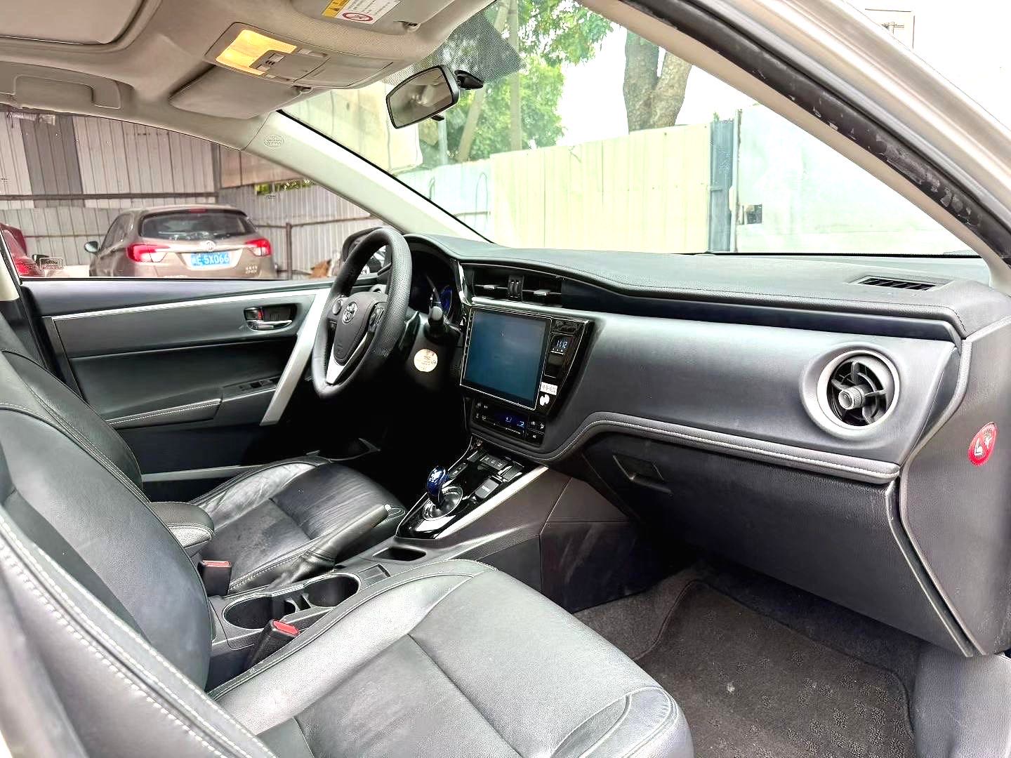 Toyota Corolla 2017 #8 Toyota Corolla 2017 car image #8