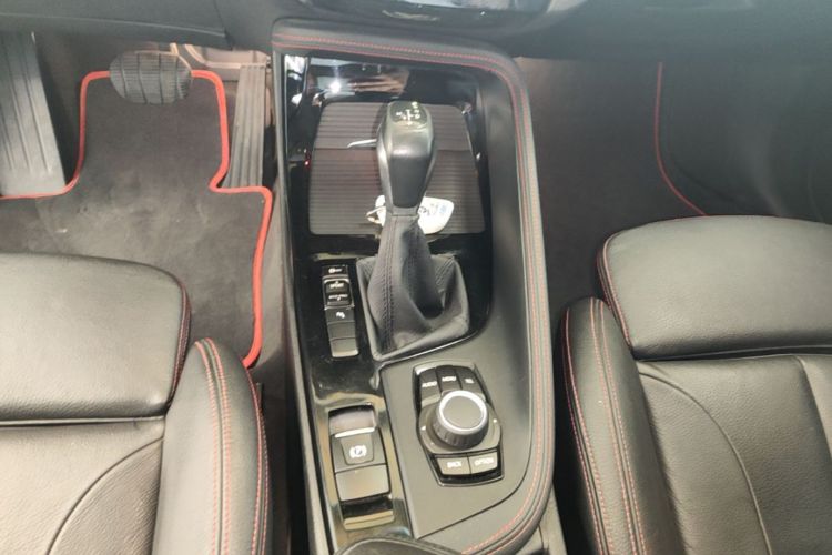 BMW X1 2017 #14 BMW X1 2017 car image #14