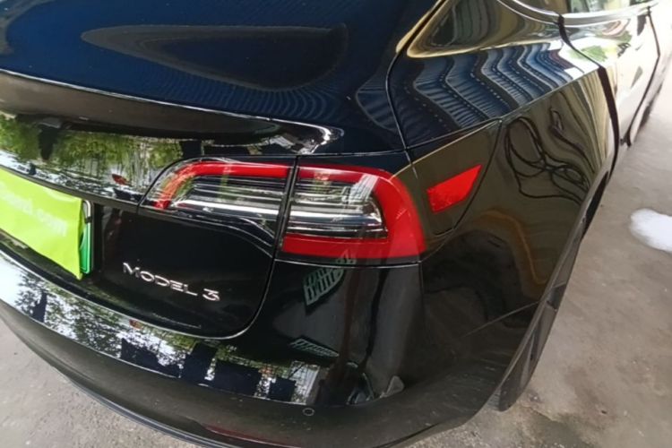 Tesla Model 3 2023 car image #8
