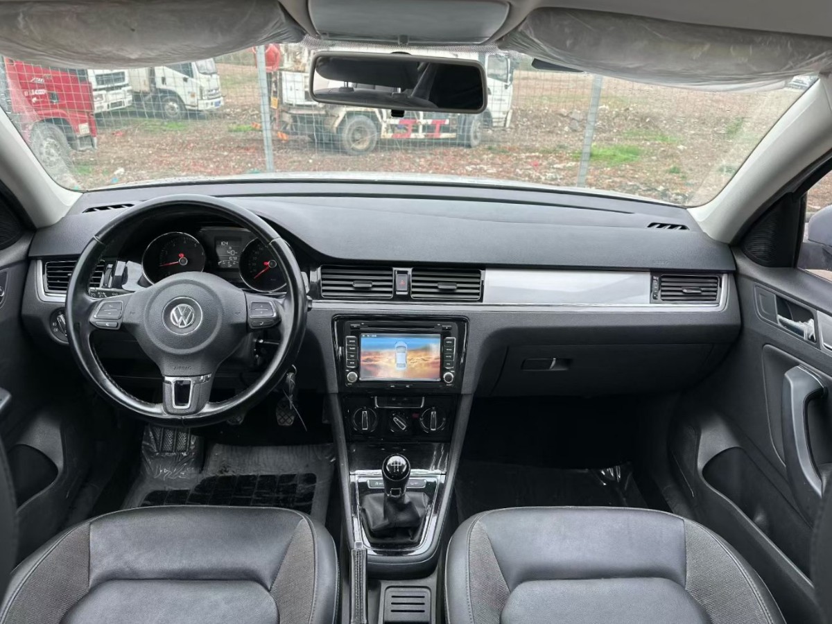Volkswagen Bora 2016 image de voiture #4