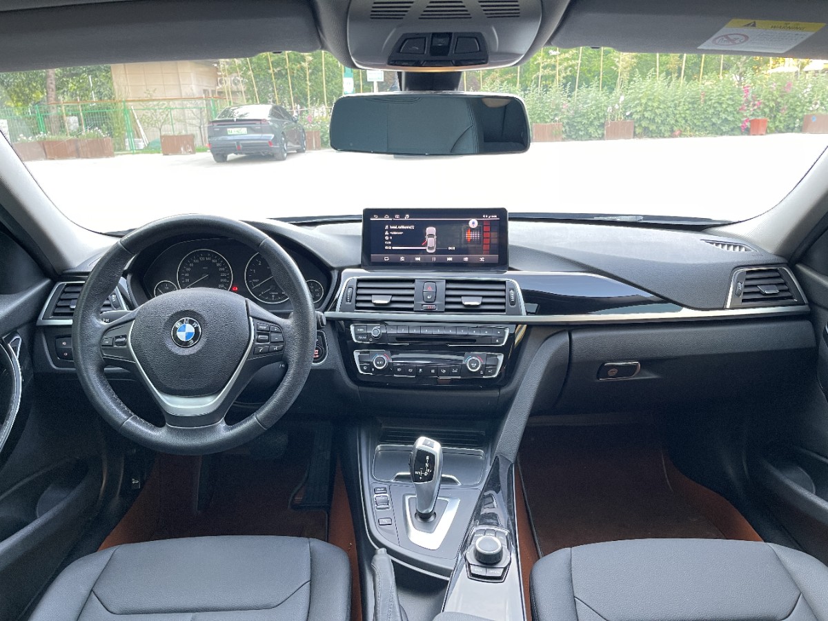 BMW 3 Series 2017 #13 BMW 3 Series 2017 car image #13