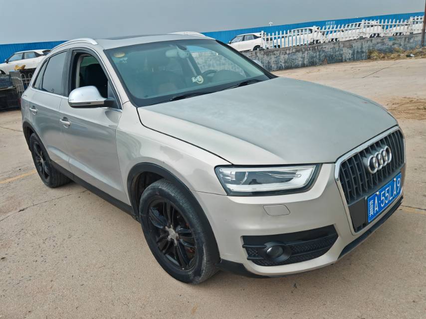 Audi Q3 2014 immagine di auto #2