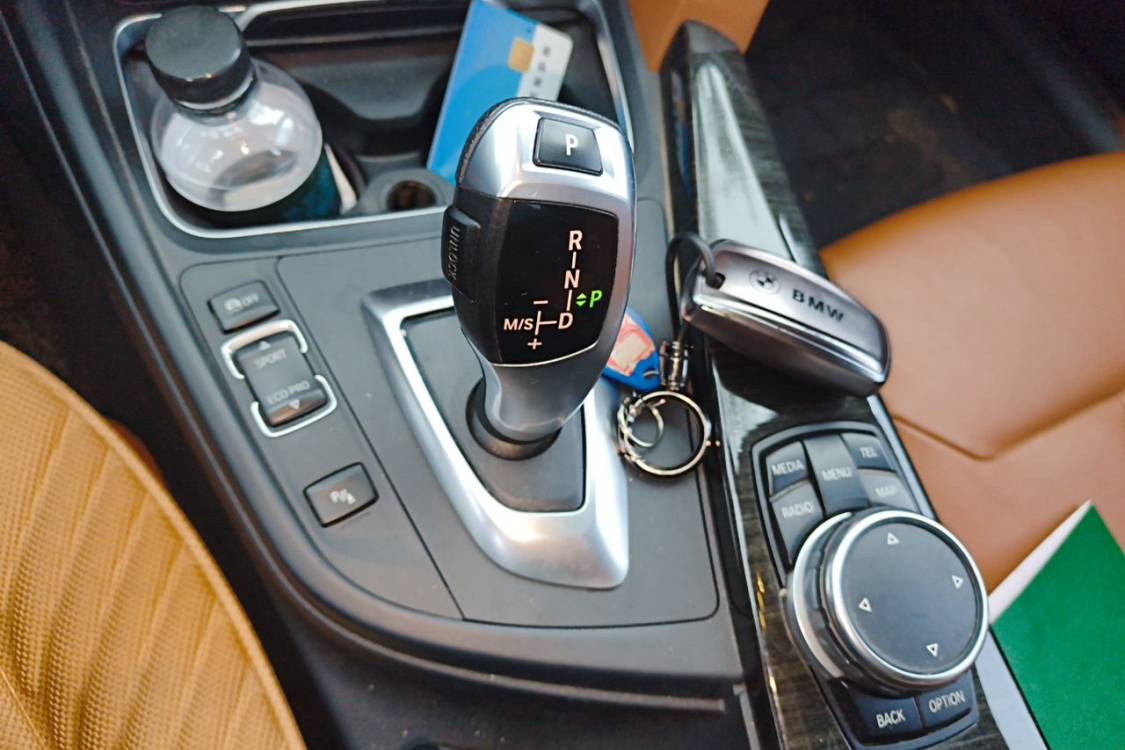 BMW 3 Series 2015 #27 BMW 3 Series 2015 car image #27