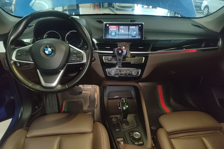 BMW X1 2020 immagine di auto #10