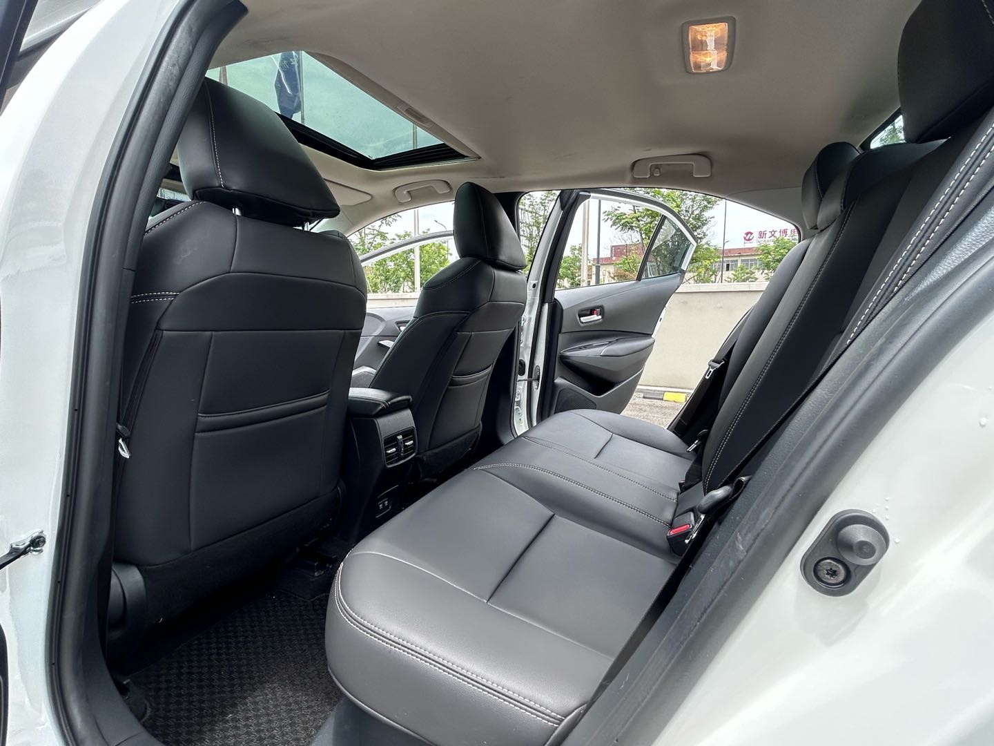 Toyota Corolla 2022 imagen de coche #8
