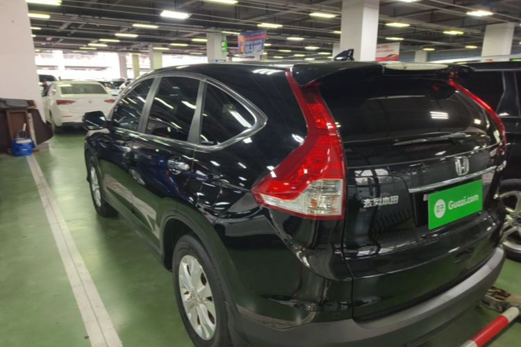 Honda CR-V 2015 immagine di auto #5