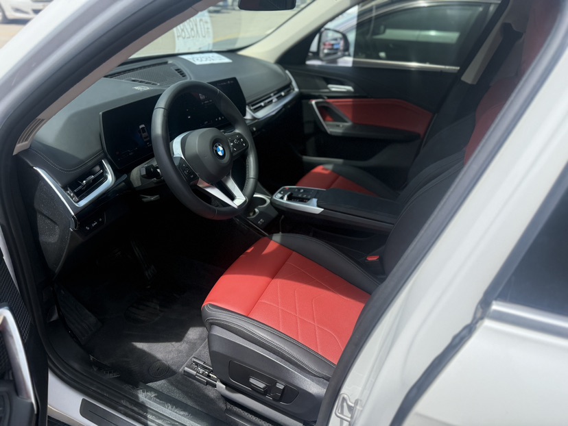 BMW X1 2023 car image #2