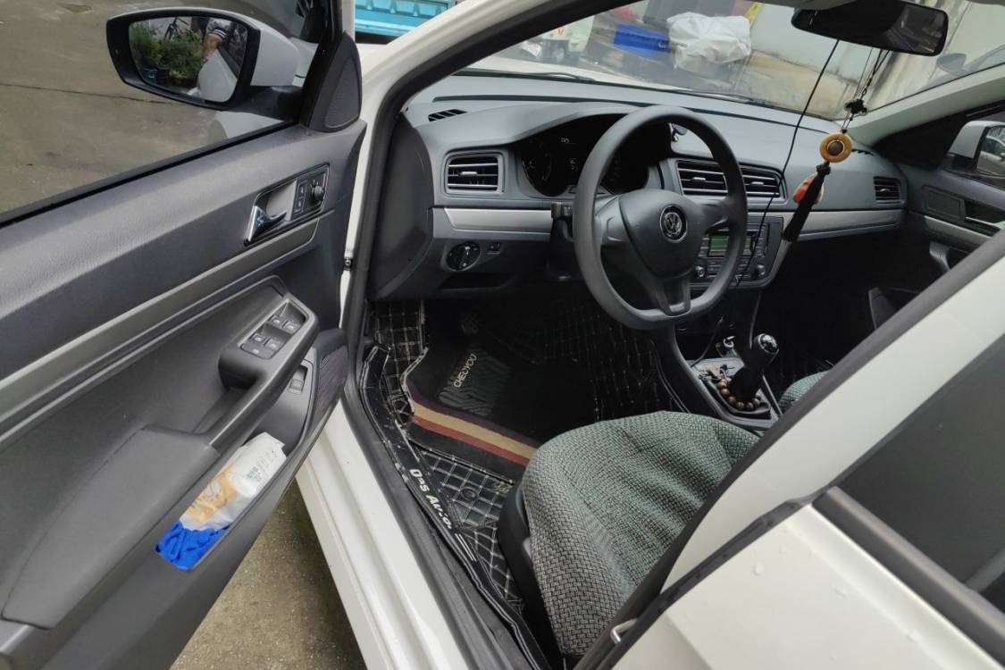 Volkswagen Lavida 2020 car image #23
