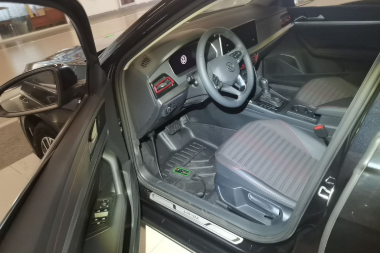 Volkswagen Lavida 2024 car image #16