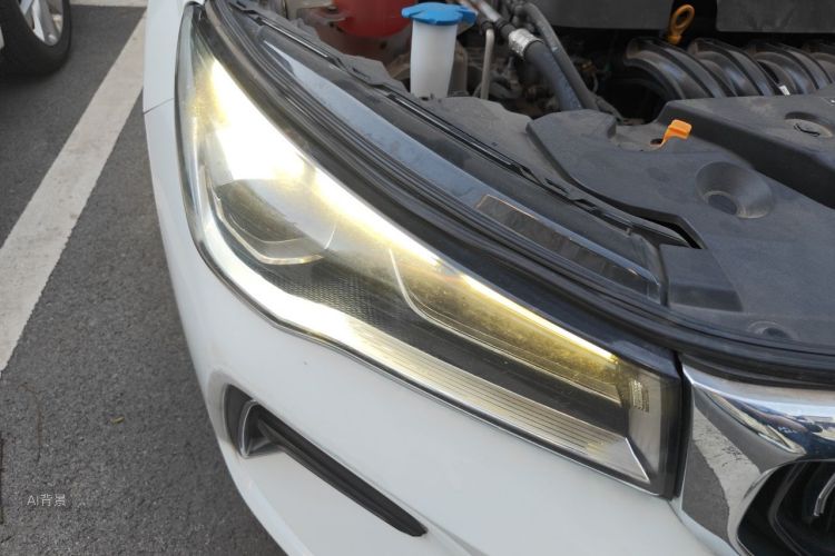 GEELY Emgrand 2021 car image #8