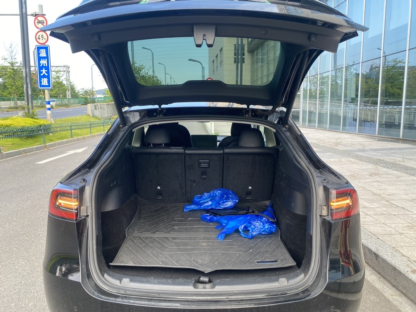 Tesla Model Y 2021 #9 Tesla Model Y 2021 car image #9