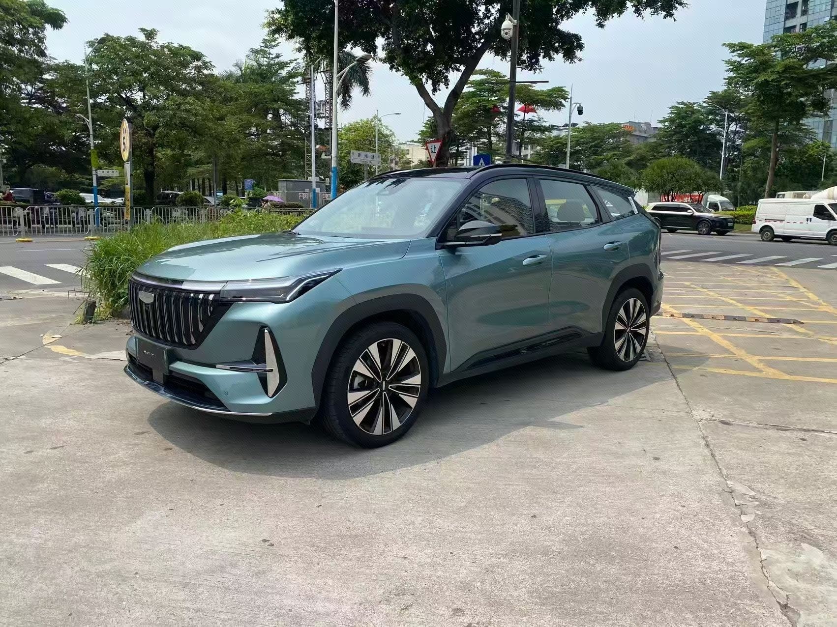 GEELY Boyue L 2026 صورة سيارة 