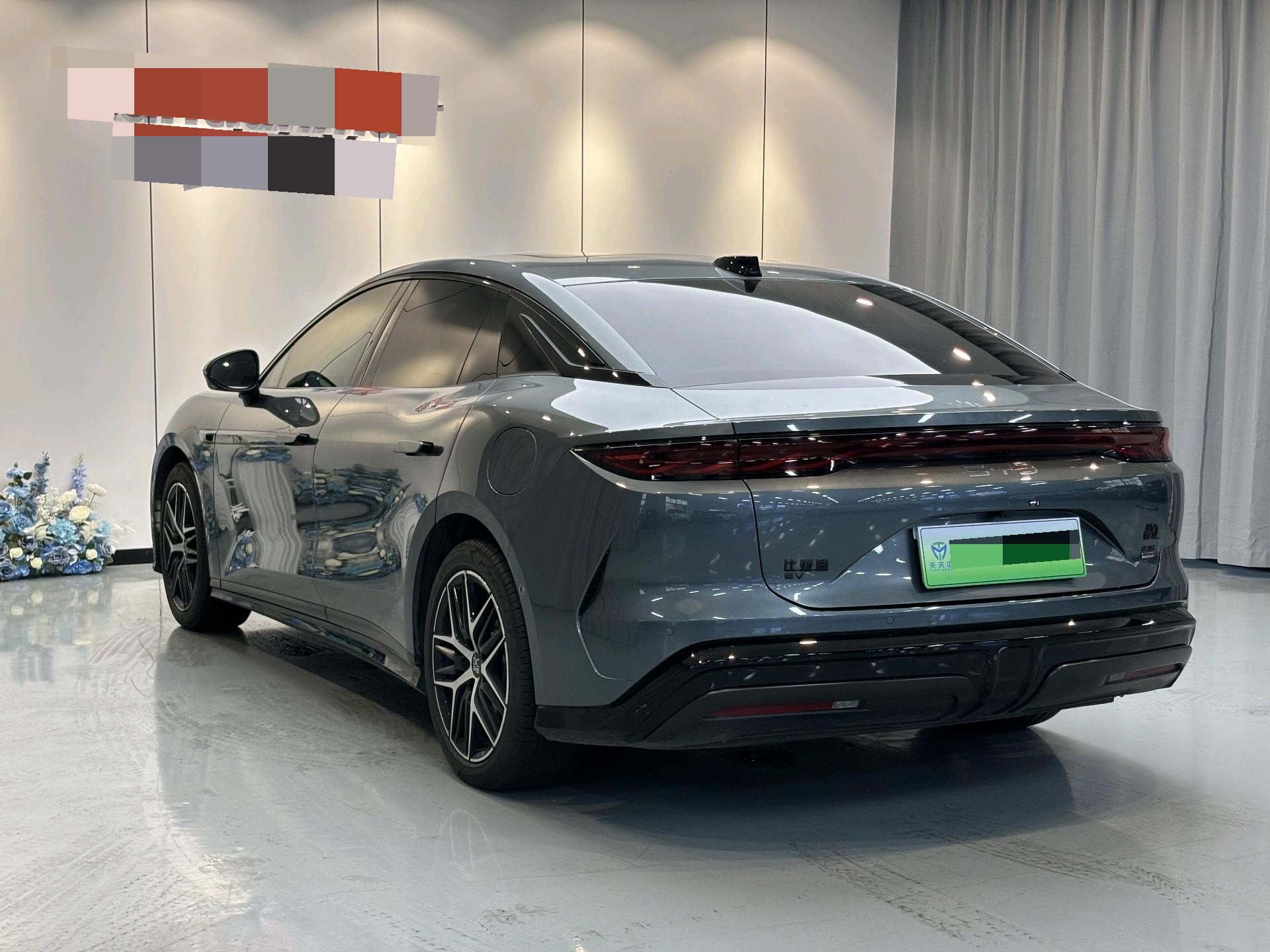 BYD HanL 2025 car image #9