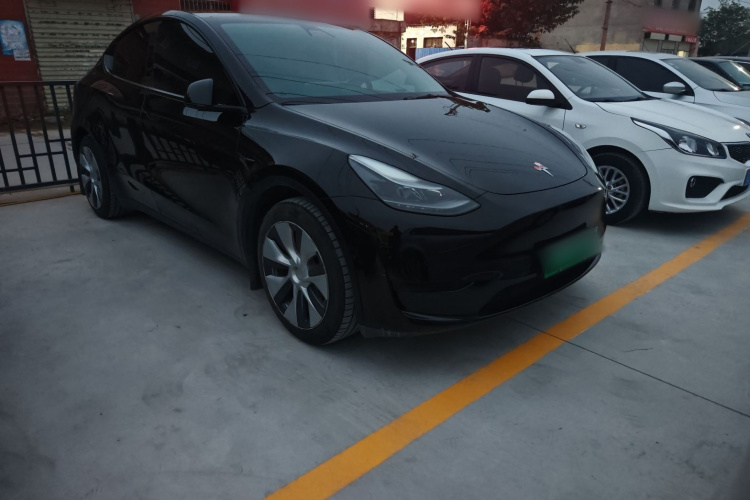 Tesla Model Y 2022 #7 Tesla Model Y 2022 car image #7