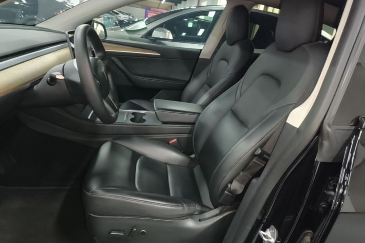 Tesla Model Y 2021 #15 Tesla Model Y 2021 car image #15