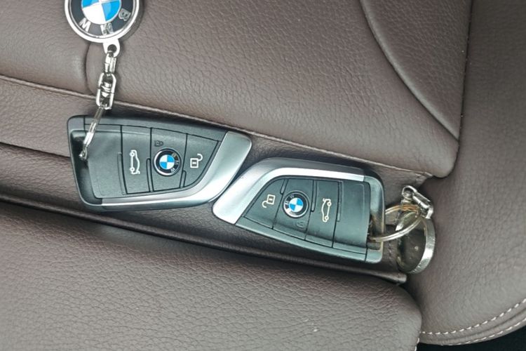 BMW X1 2019 #14 BMW X1 2019 car image #14