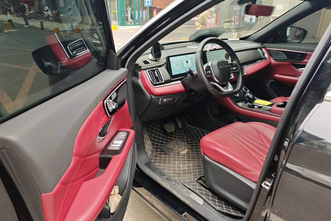 Jetour X70 PLUS 2024 #23 Jetour X70 PLUS 2024 изображение автомобиля #23