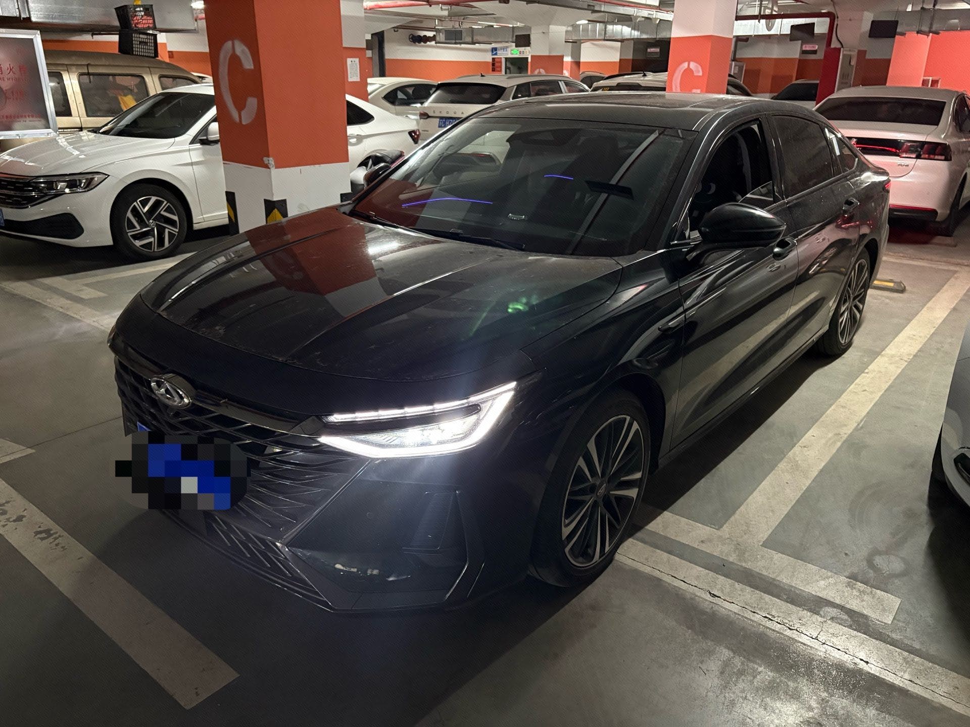 Chery Arrizo 8 2023 immagine di auto 