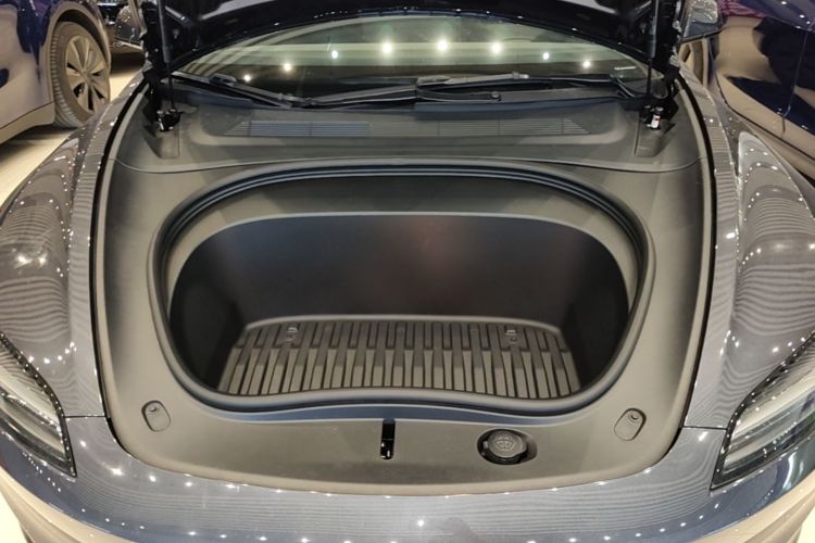 Tesla Model 3 2024 #20 Tesla Model 3 2024 car image #20