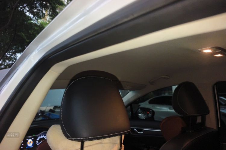 GEELY Emgrand GS 2018 car image #20