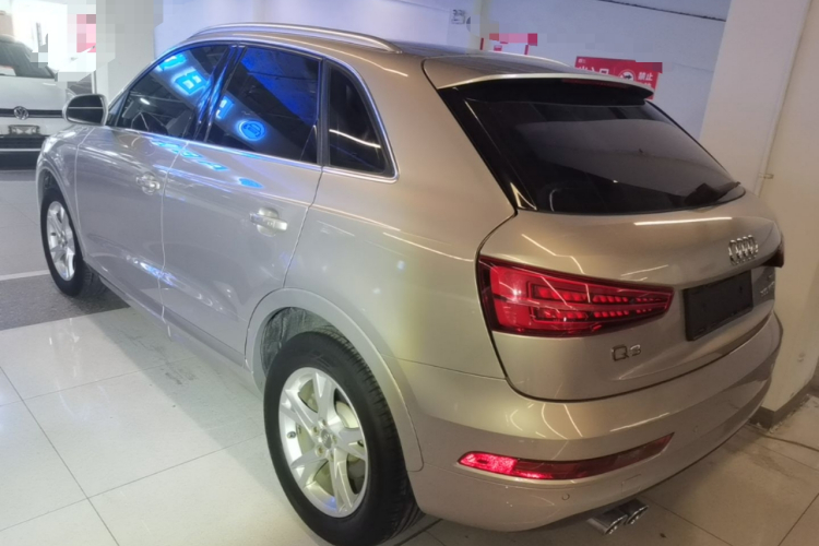 Audi Q3 2018 #5 Audi Q3 2018 car image #5