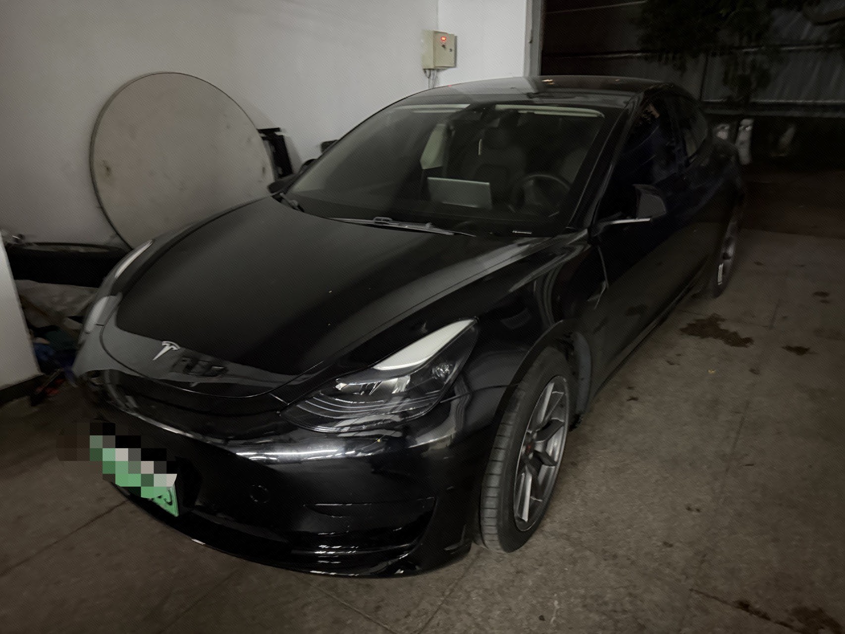 Tesla Model 3 2022 car image 