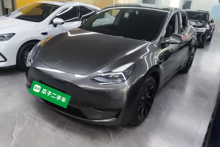 Tesla Model Y 2022 #2 Tesla Model Y 2022 car image #2