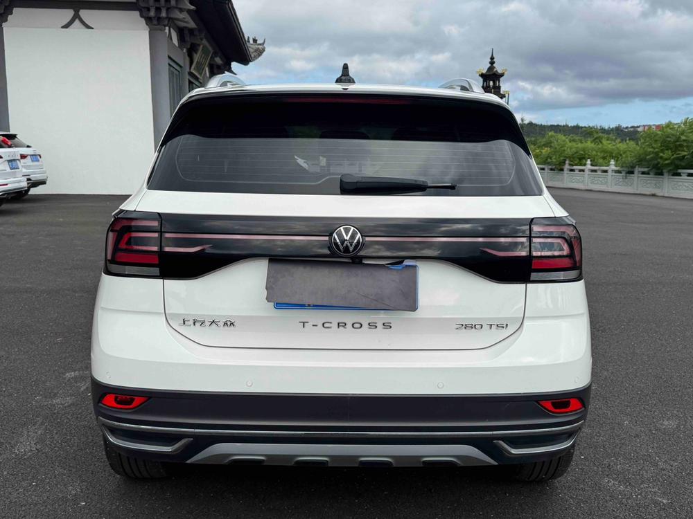 Volkswagen T-Cross 2021 car image #5