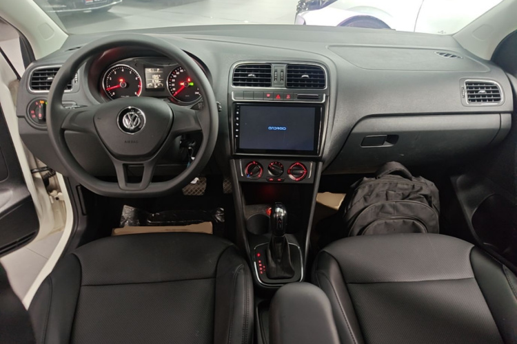 Volkswagen Polo 2014 #10 Volkswagen Polo 2014 car image #10