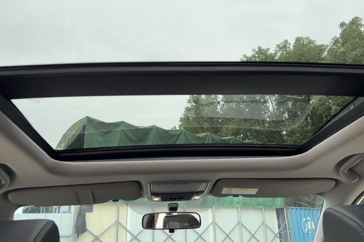 Honda CR-V 2019 car image #17