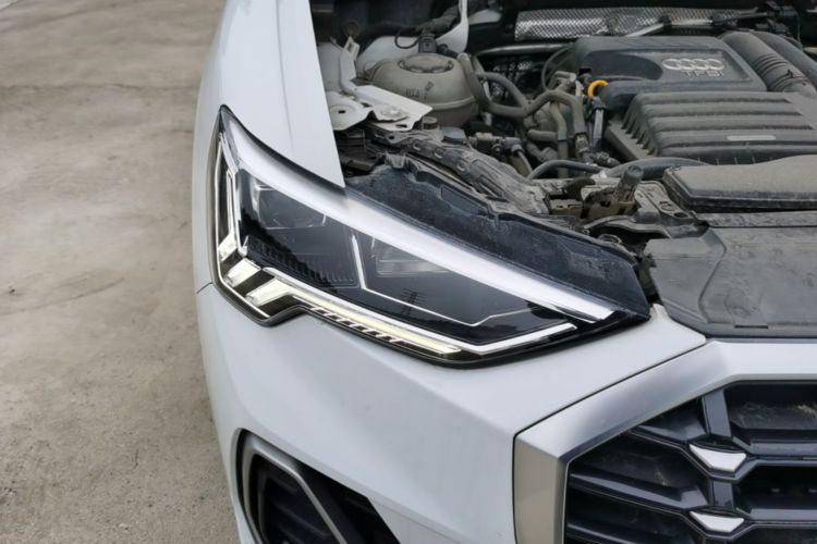 Audi Q3 2020 #8 Audi Q3 2020 car image #8