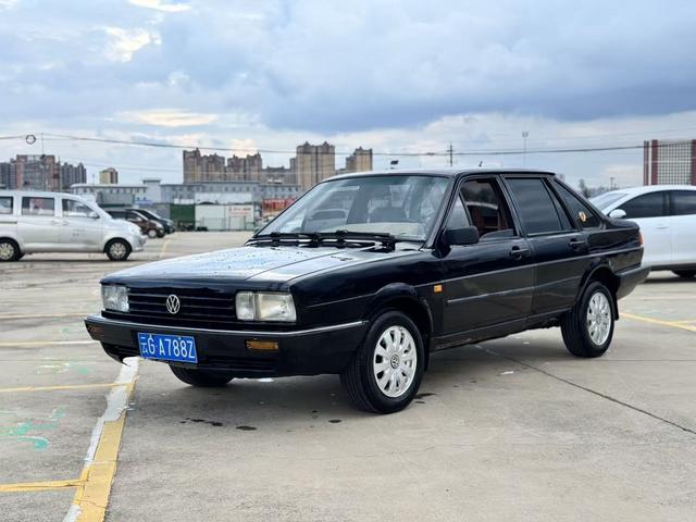 Volkswagen Santana Classic 2012 immagine di auto #17