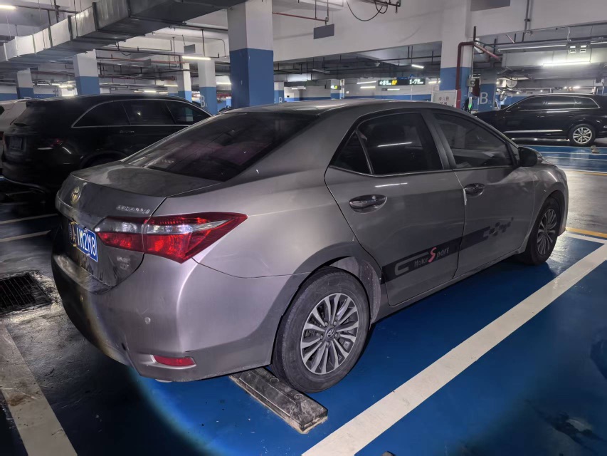 Toyota Corolla 2018 immagine di auto #6