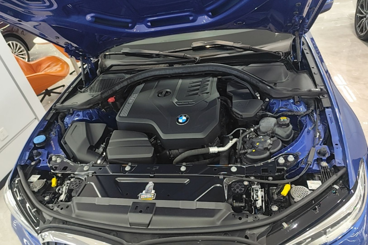BMW 3 Series 2020 #22 BMW 3 Series 2020 car image #22