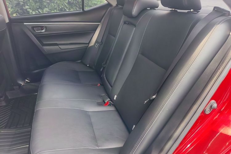 Toyota Corolla 2019 car image #17