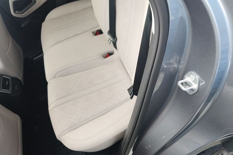 BYD YuanUP 2025 car image #17
