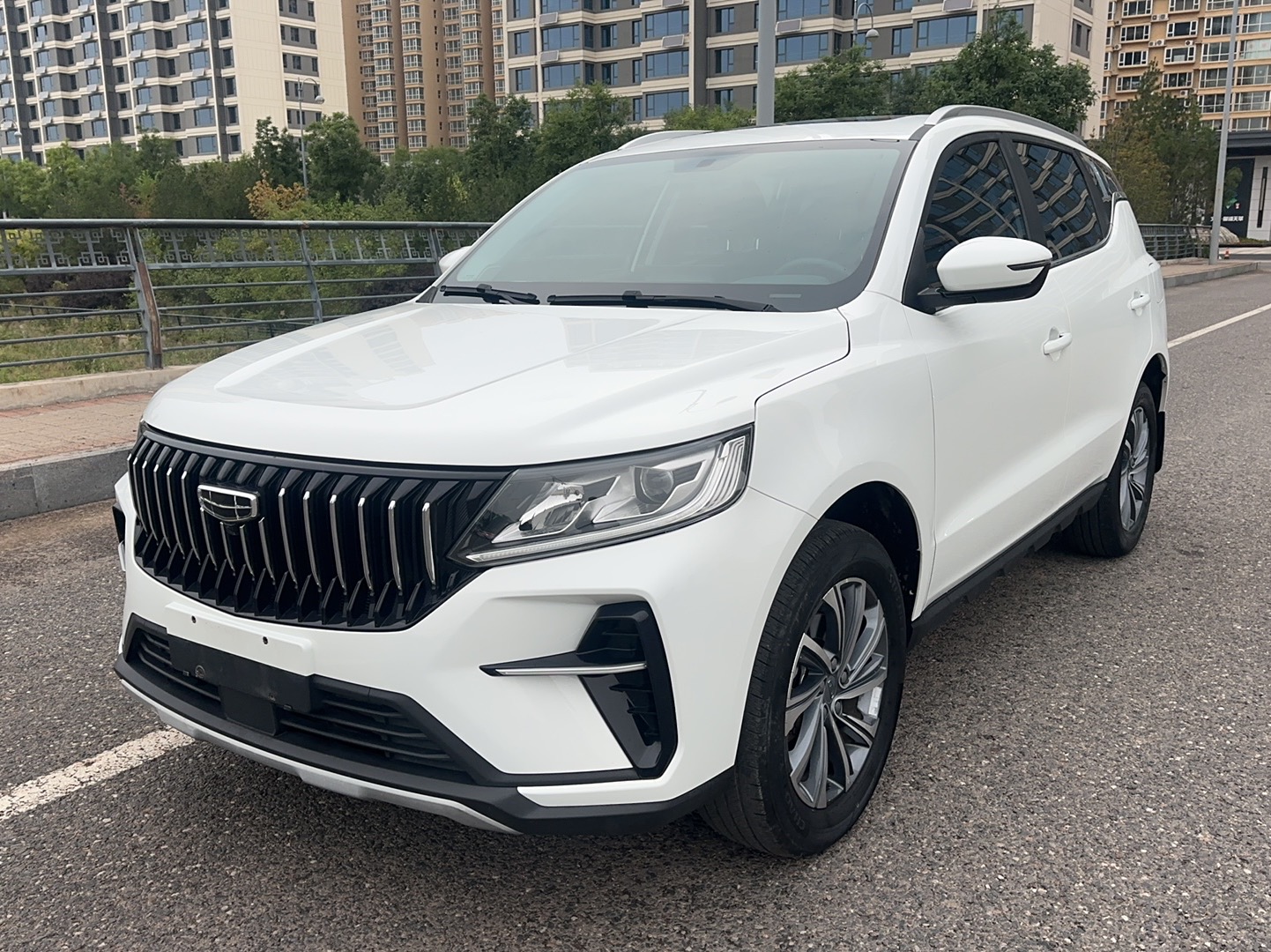 GEELY Vision X6 2023 #2 GEELY Vision X6 2023 car image #2