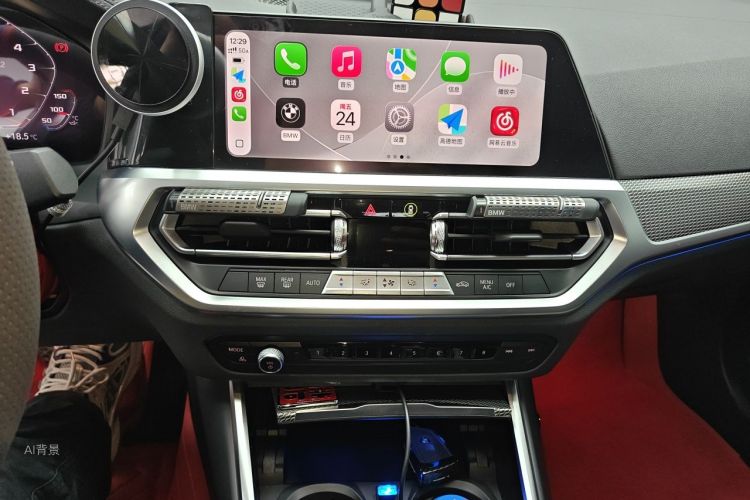 BMW 3 Series 2022 car image #15