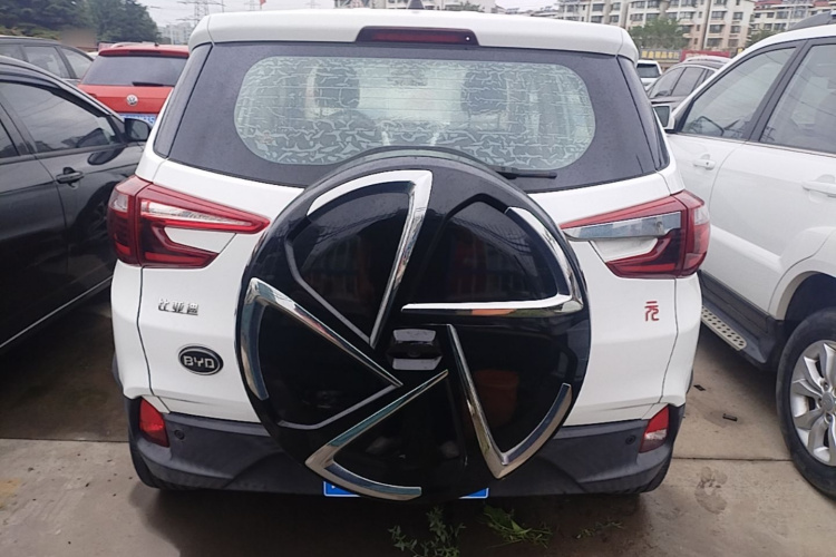 BYD Yuan 2017 #4 BYD Yuan 2017 car image #4