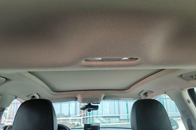 Audi Q3 2018 #18 Audi Q3 2018 car image #18