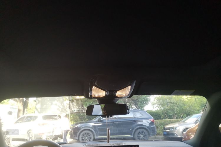 BMW 3 Series 2024 #20 BMW 3 Series 2024 car image #20