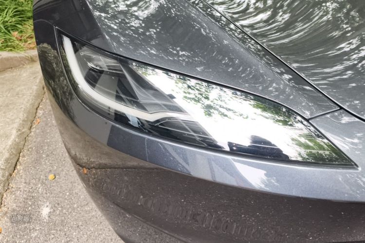 Tesla Model 3 2024 #8 Tesla Model 3 2024 car image #8